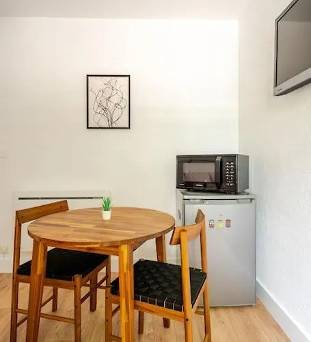 Elie, Gare, Polygone Scientifique